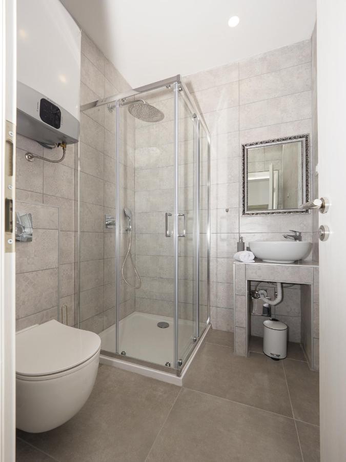 Arena Delight Studio Apartments Pula Extérieur photo